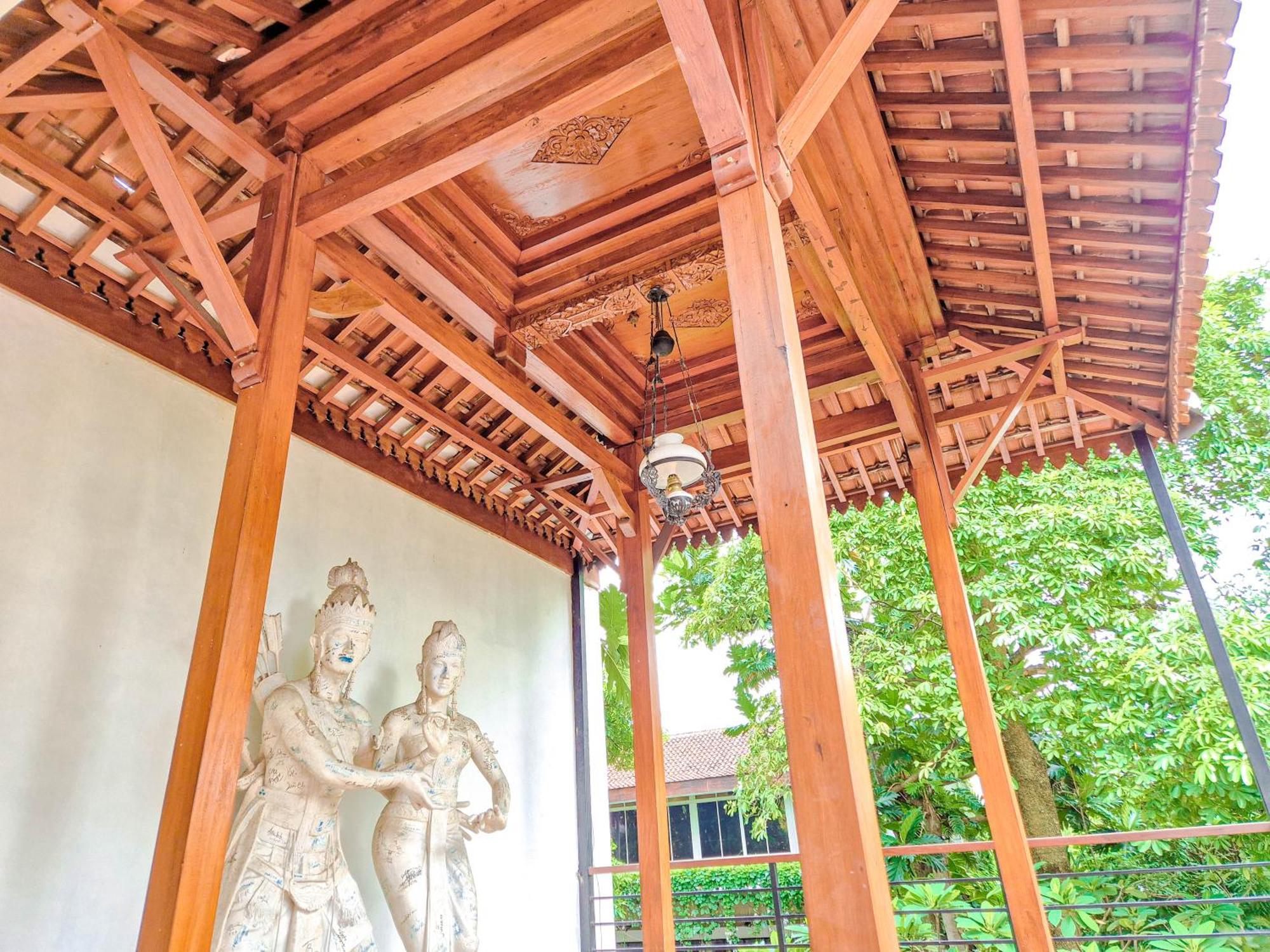 Pendhapa Art Space - Pas Limasan Homestay Prawirotaman المظهر الخارجي الصورة