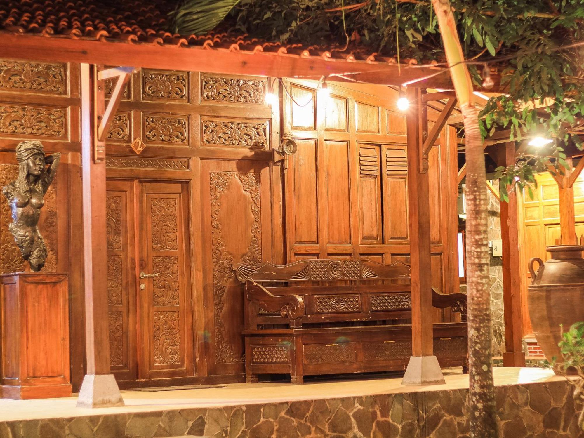 Pendhapa Art Space - Pas Limasan Homestay Prawirotaman المظهر الخارجي الصورة