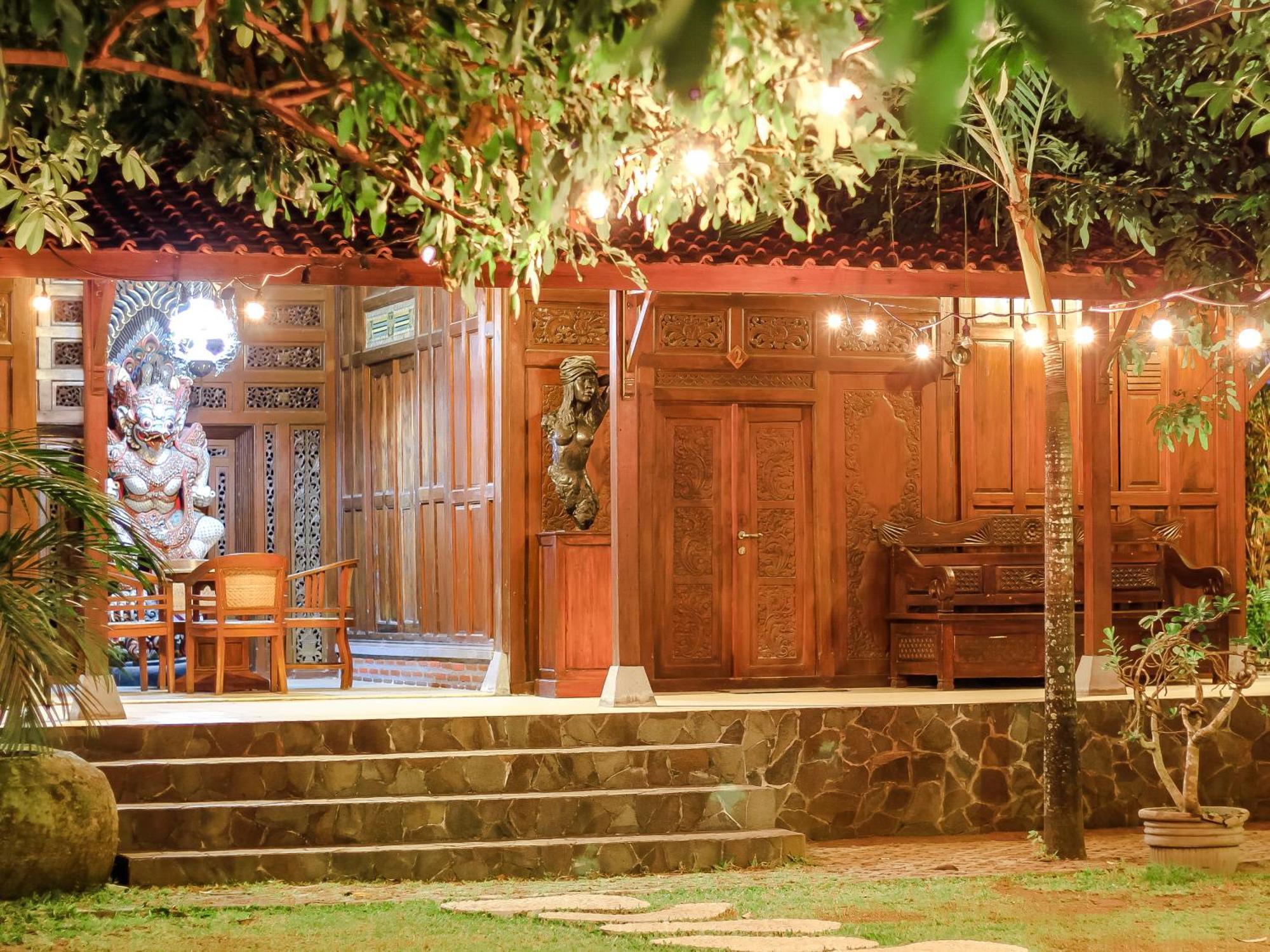 Pendhapa Art Space - Pas Limasan Homestay Prawirotaman المظهر الخارجي الصورة